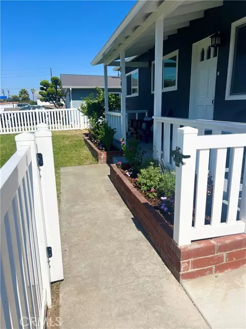 Gardena, CA 90249,3144 W 154th PL