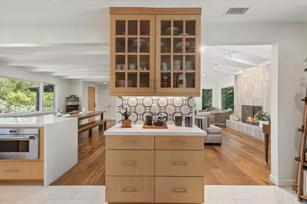 Rancho Santa Fe, CA 92067,5125 El Secreto