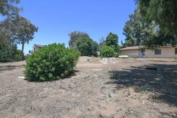 Fallbrook, CA 92028,3096 Coral Tree LN