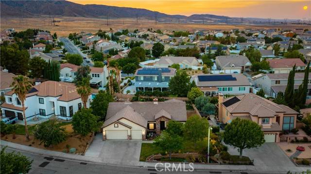 Lancaster, CA 93536,42237 Round Hill DR