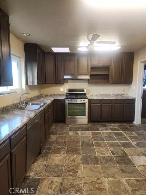 Mojave, CA 93501,9201 Shirley ST