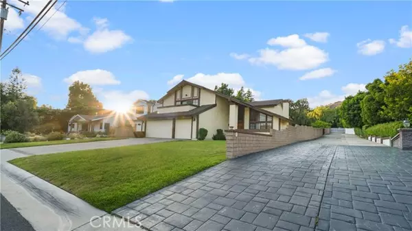 Villa Park, CA 92861,18675 Valley DR