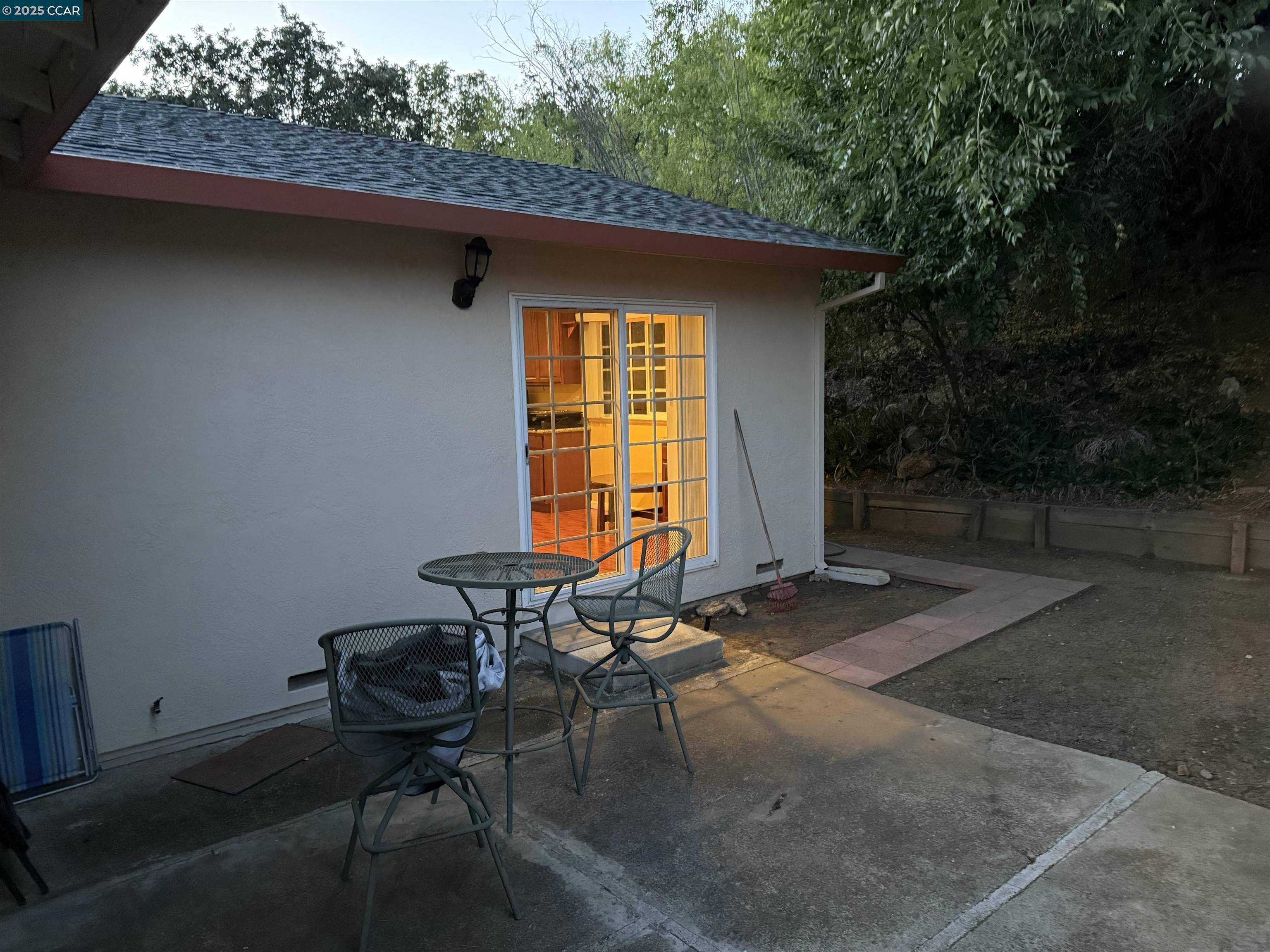 5459-B Louisiana Dr, Concord, CA 94521