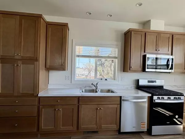 San Marcos, CA 92069,971 Borden Rd #75