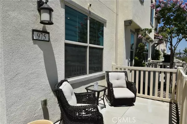 Rialto, CA 92376,975 W Clover AVE