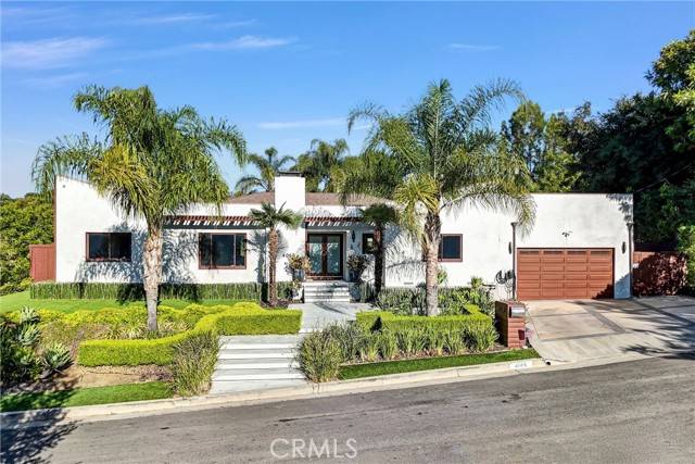 Encino, CA 91436,4060 Harclare LN
