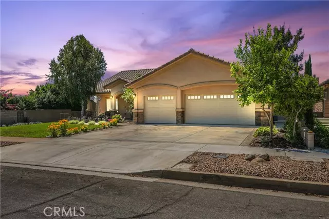 Upland, CA 91786,1018 W 15th ST
