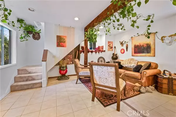 West Hills, CA 91304,24058 Eagle Mountain ST