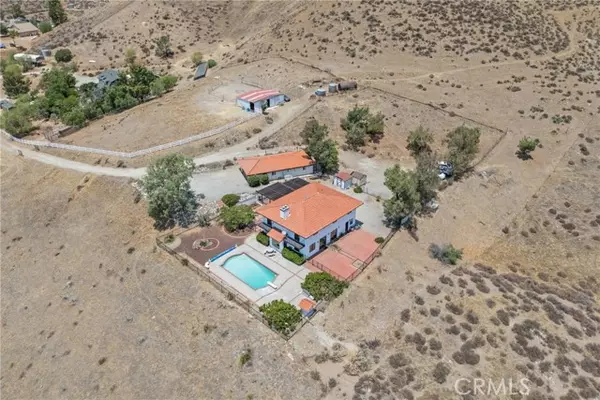 Agua Dulce, CA 91390,8525 Wildflower LN