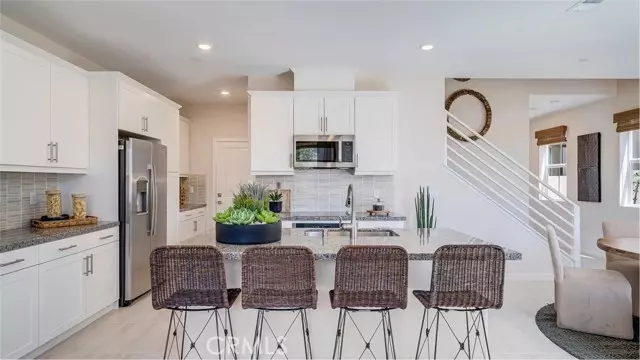 Ontario, CA 91762,2653 E Hyde Paseo