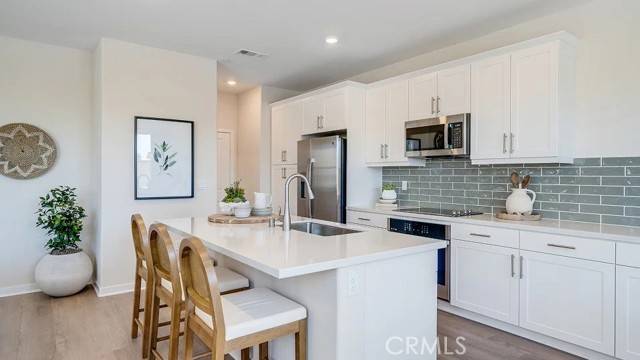 Ontario, CA 91762,2655 E Hyde Paseo
