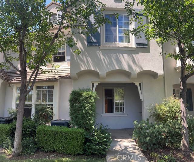 Irvine, CA 92602,7 Leucadia 108