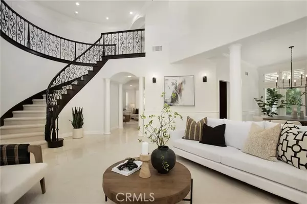 Lake Forest, CA 92610,25 Santa Maria