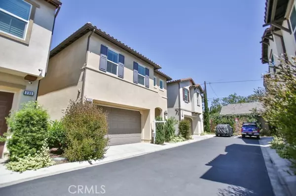 Long Beach, CA 90805,233 47th ST