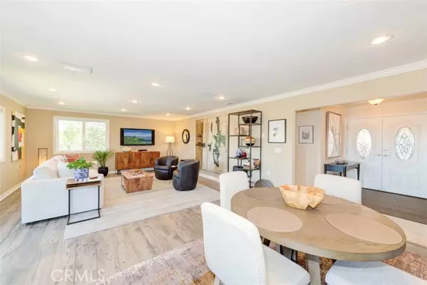 Laguna Woods, CA 92637,3242 San Amadeo 2D