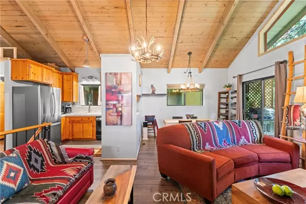 Lake Arrowhead, CA 92352,760 Lake DR