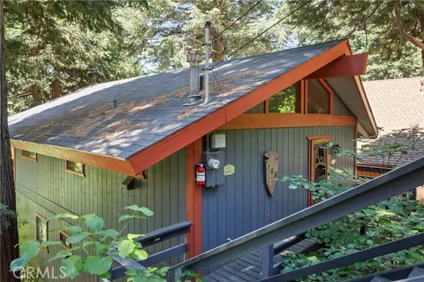 760 Lake DR, Lake Arrowhead, CA 92352