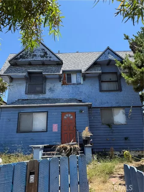 2722 S La Salle AVE, Los Angeles, CA 90018