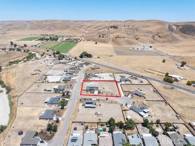 Shandon, CA 93461,256 Archer CIR