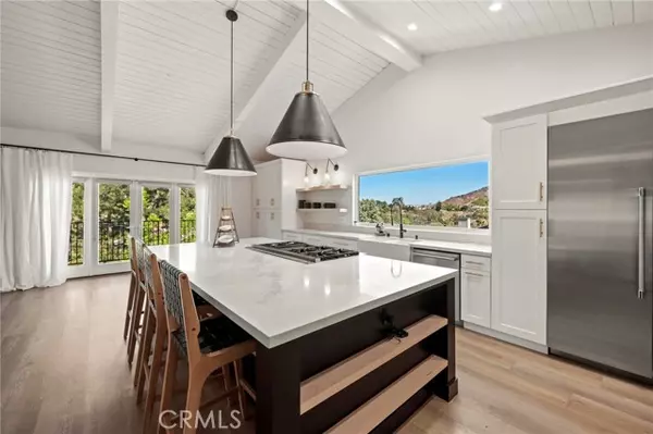 Calabasas, CA 91302,3532 Mesquite DR