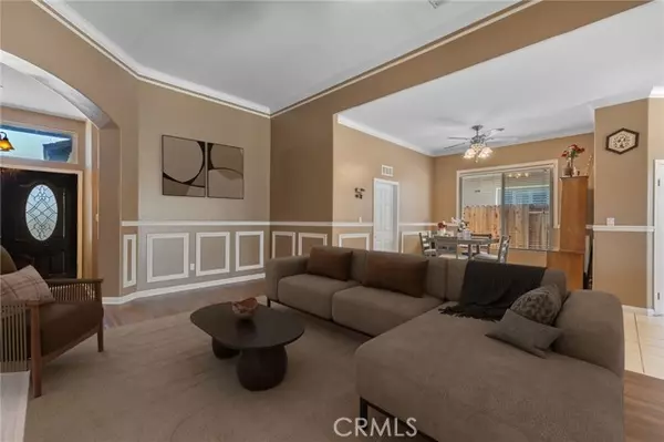Bakersfield, CA 93313,2802 Silver Shore LN