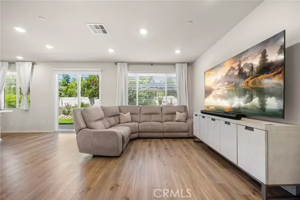 West Covina, CA 91790,247 Lockhart WAY