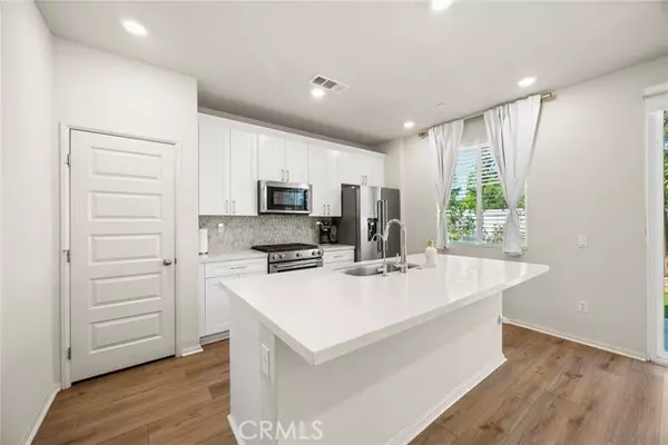 West Covina, CA 91790,247 Lockhart WAY