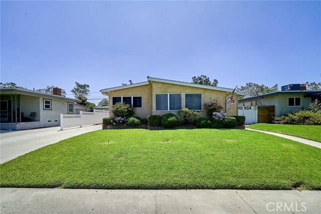 Long Beach, CA 90808,3166 Senasac AVE