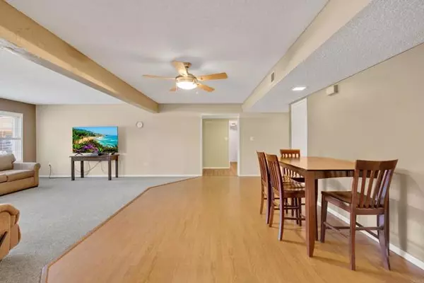 San Diego, CA 92119,6820 Hyde Park DR A
