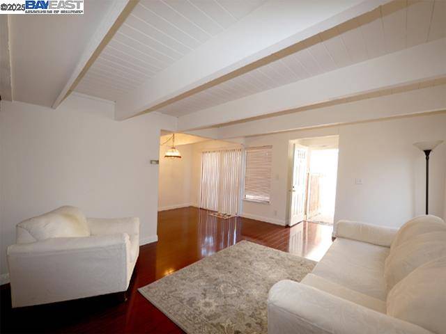 Pleasanton, CA 94566,116 Mission Dr