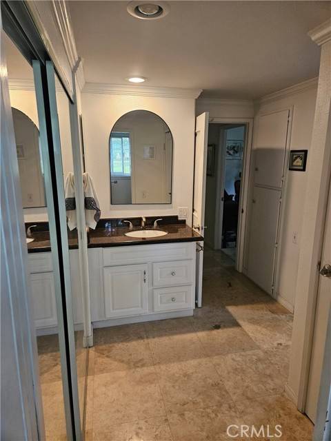 Laguna Woods, CA 92637,804 Ronda Mendoza B