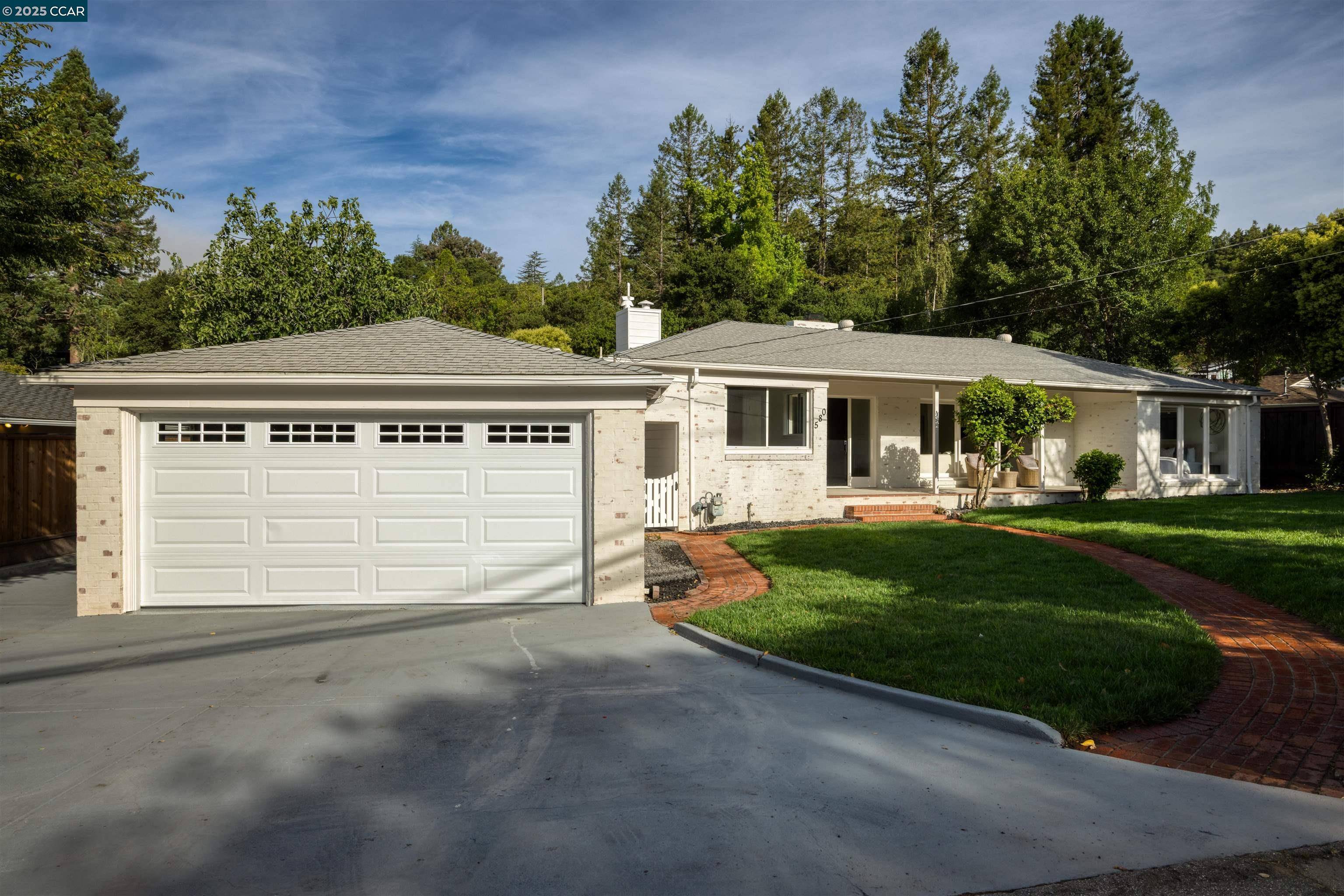 Orinda, CA 94563,580 Moraga WAY