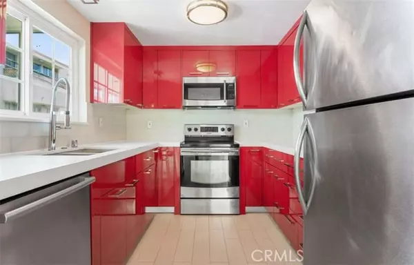 Santa Monica, CA 90403,1127 10th ST 104