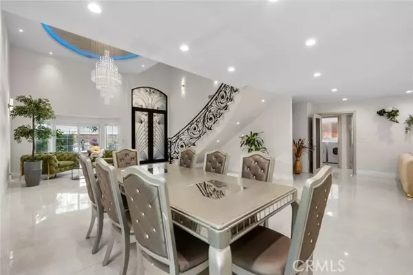 Tarzana, CA 91335,6355 Yolanda AVE