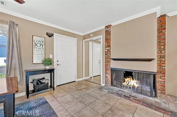 Tustin, CA 92780,1125 E 1st ST