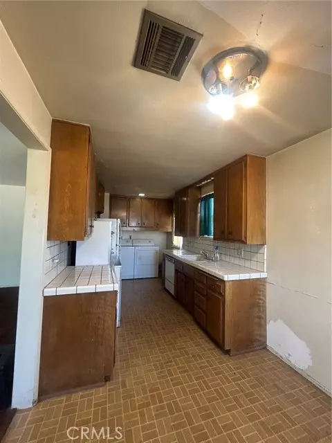 Norwalk, CA 90650,11818 Graystone