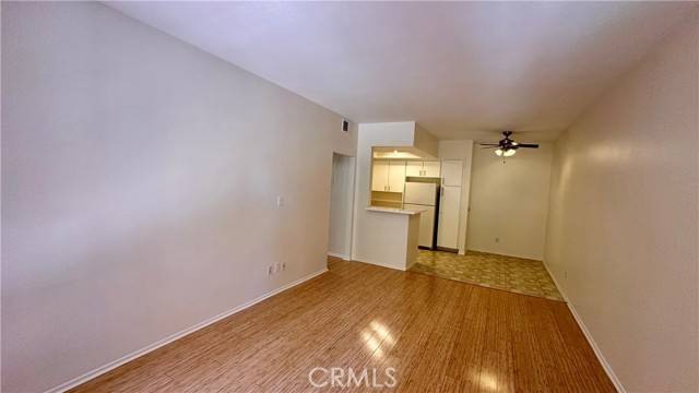 Irvine, CA 92614,111 Alberti Aisle 312