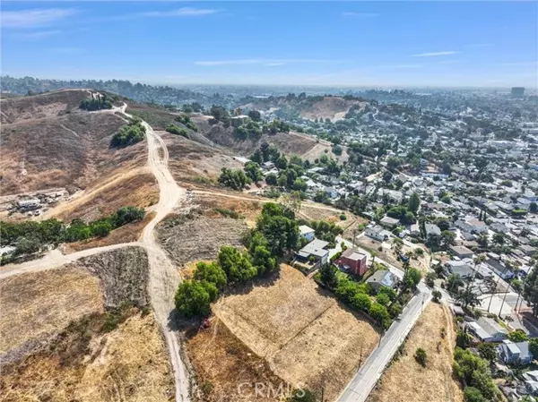 Los Angeles, CA 90032,3906 Locke AVE