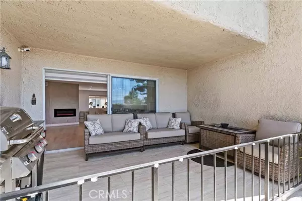 Burbank, CA 91504,9436 Via Monique