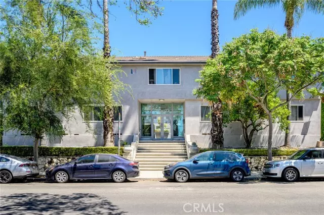 7969 Norton AVE 15, West Hollywood, CA 90046