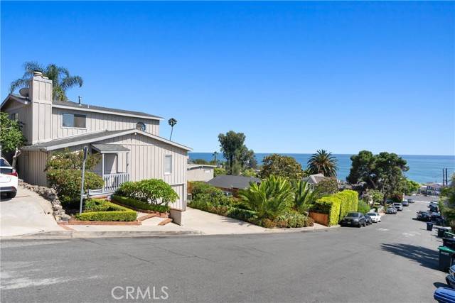 Laguna Beach, CA 92651,283 Viejo ST