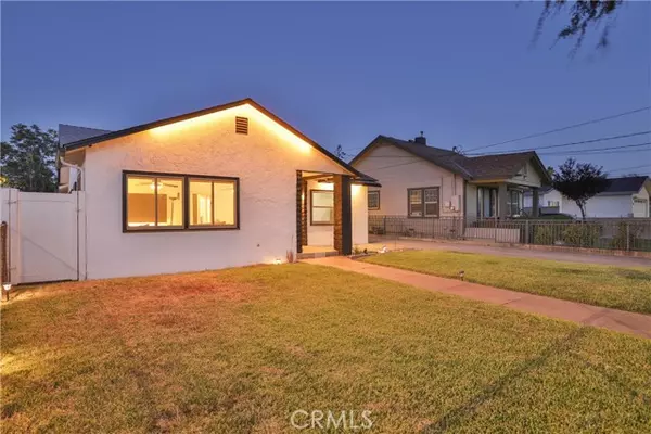 Redlands, CA 92374,1024 Lawton ST