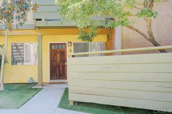 Escondido, CA 92027,2041 E Grand AVE 3