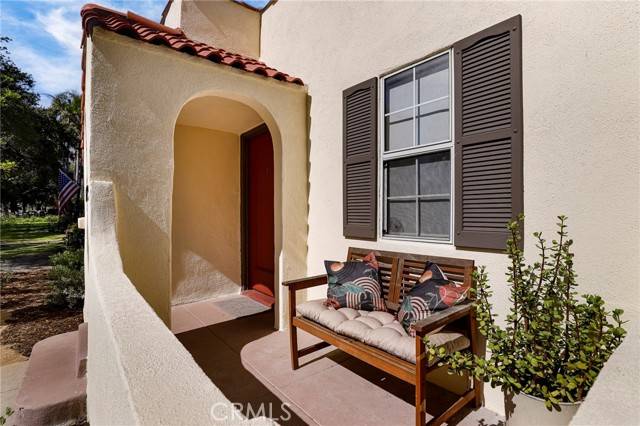 Pasadena, CA 91107,998 Bella Vista AVE