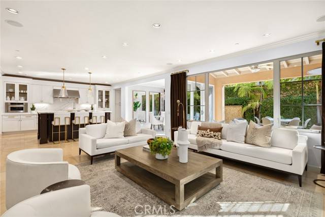 Irvine, CA 92618,70 Livia