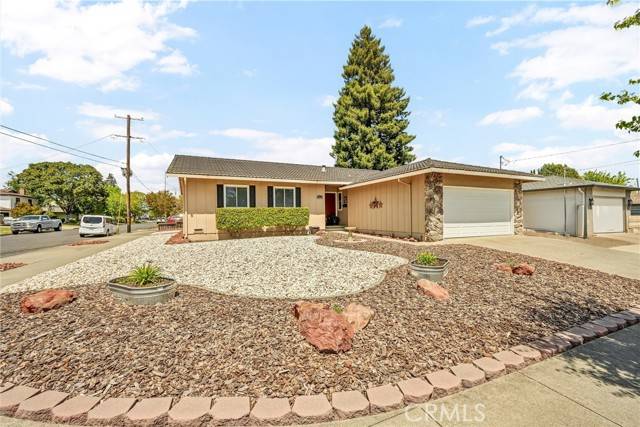 2464 Maclennan ST, Napa, CA 94558