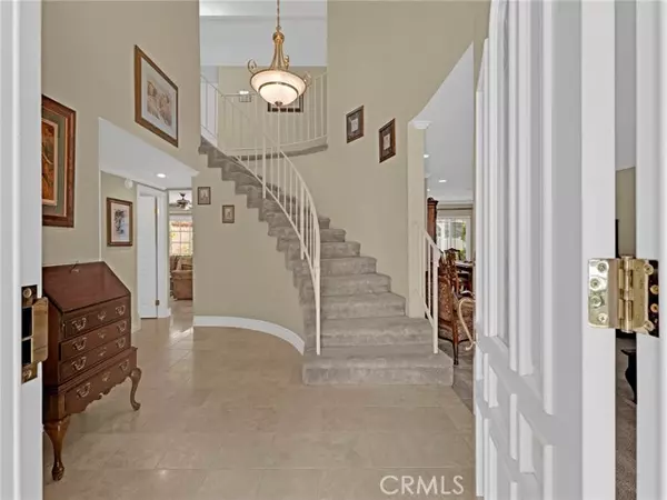 Agoura Hills, CA 91301,28702 Eagleton ST