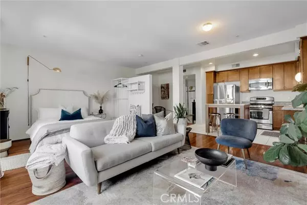 360 W Avenue 26 323, Lincoln Heights, CA 90031