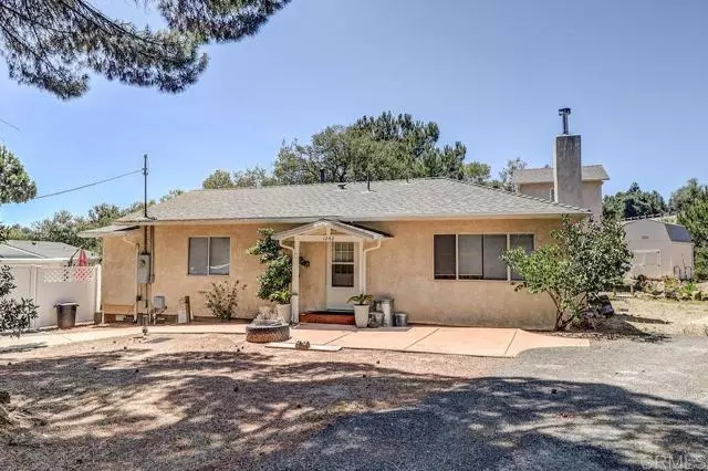 1242 Marshall RD, Alpine, CA 91901