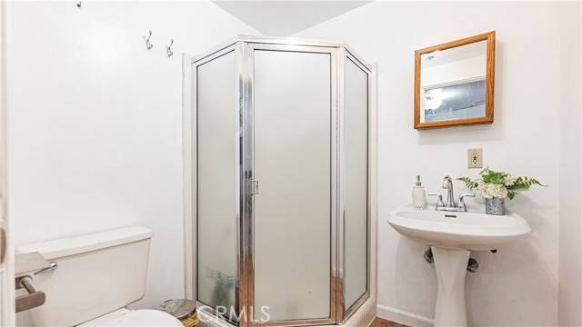Cedar Glen, CA 92321,29282 Pine DR